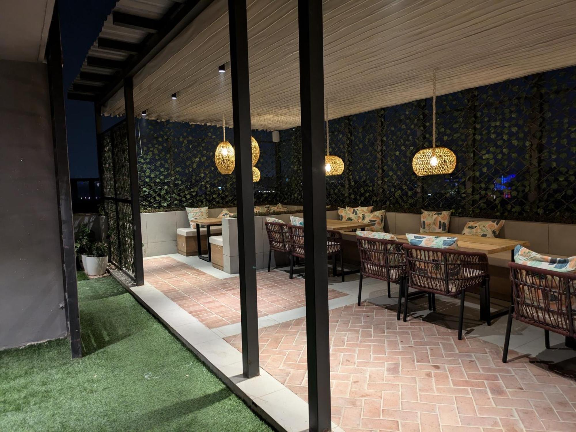 Stay Studio Hotel & Residences Gurgaon Ngoại thất bức ảnh