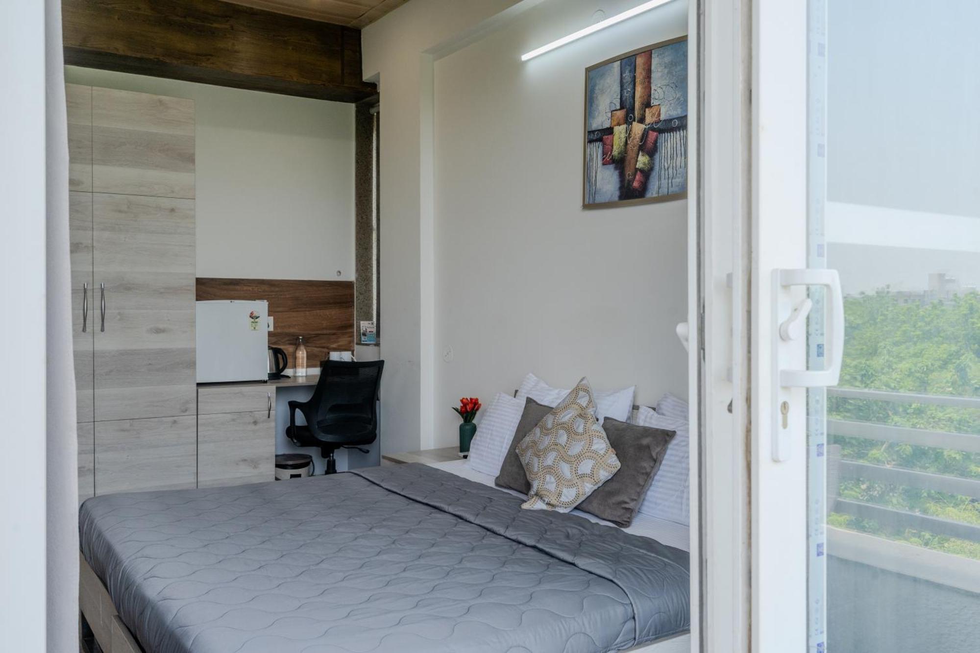 Stay Studio Hotel & Residences Gurgaon Ngoại thất bức ảnh