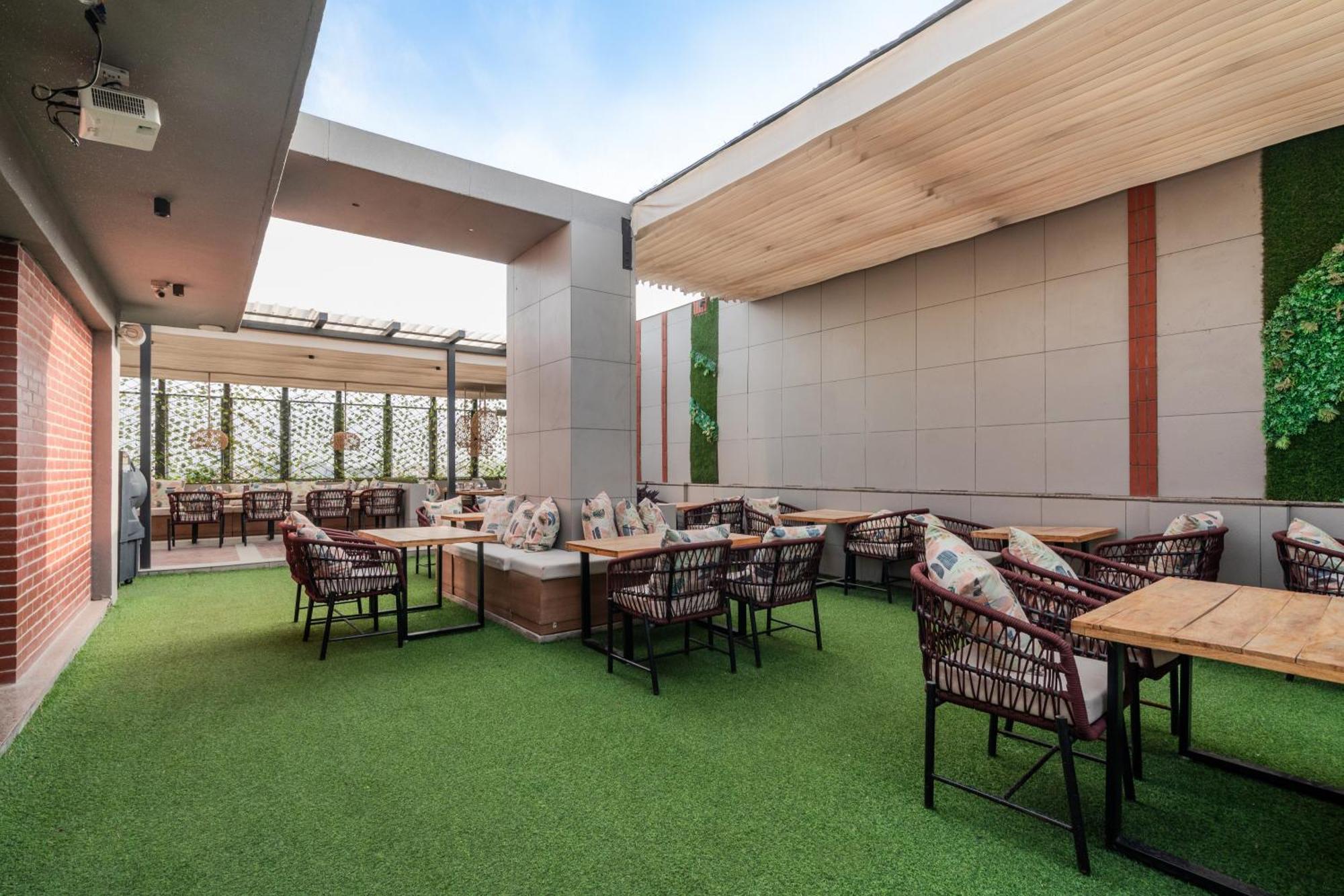 Stay Studio Hotel & Residences Gurgaon Ngoại thất bức ảnh